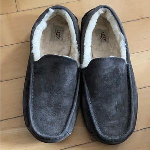 Men’s Ugg Driving Mocs